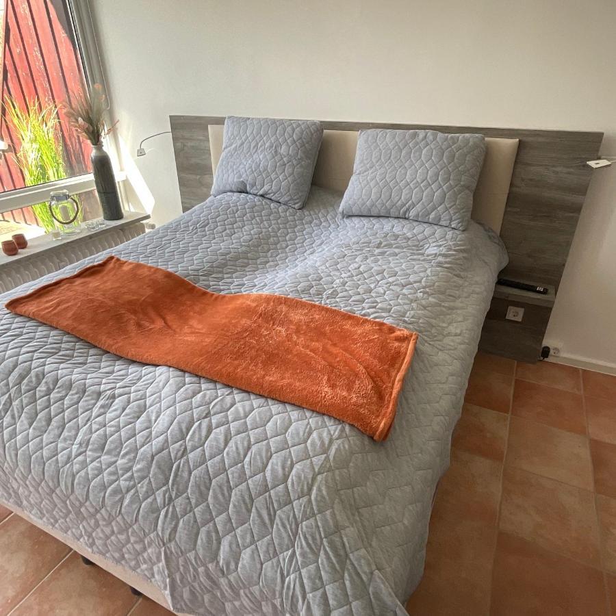 Ferienwohnung 1 Zimmer App Ankerplatz 43 Im Olympiazentrum Kiel Bagian luar foto